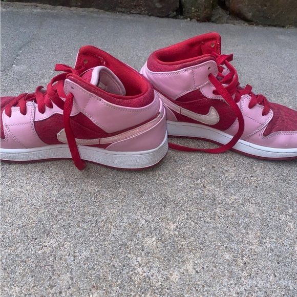 !EXTREMELY RARE! Jordan 1 mid - Picture 4 of 7